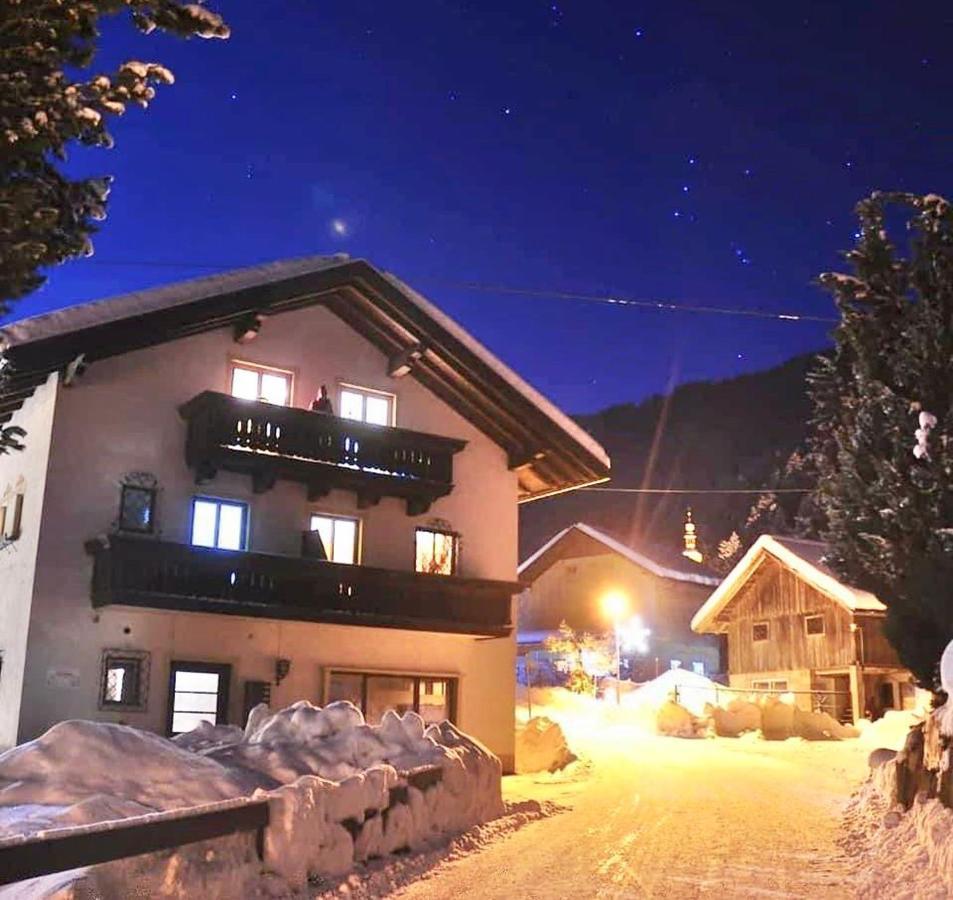 Gasthof Barlida Lainach Exterior photo